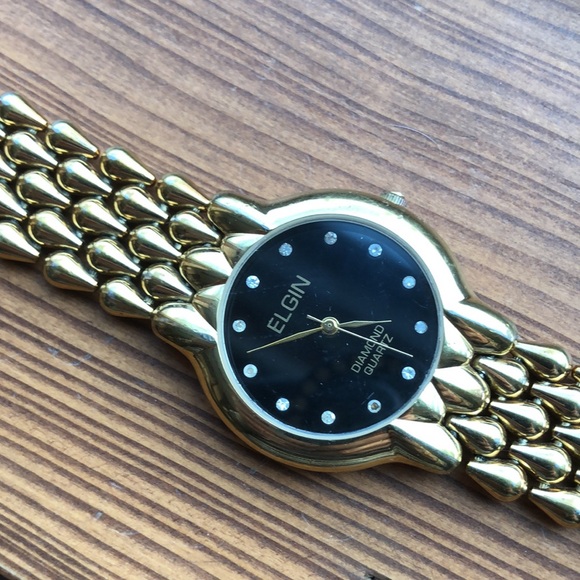 Elgin Diamond Quartz Watch - Picture 10 of 16